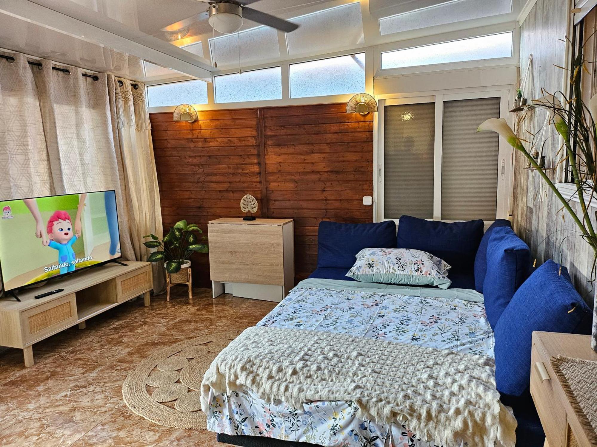 Campsite House *